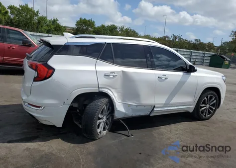 2020 GMC Terrain Denali z USA, uszkodzony, nr VIN 3GKALSEX7LL320568